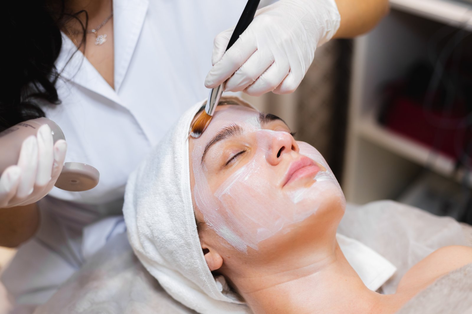 Facial at The Icon Studio, Patna